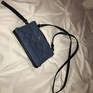 Cute blue purse!!